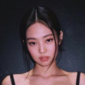 丰满老太的屁股眼
